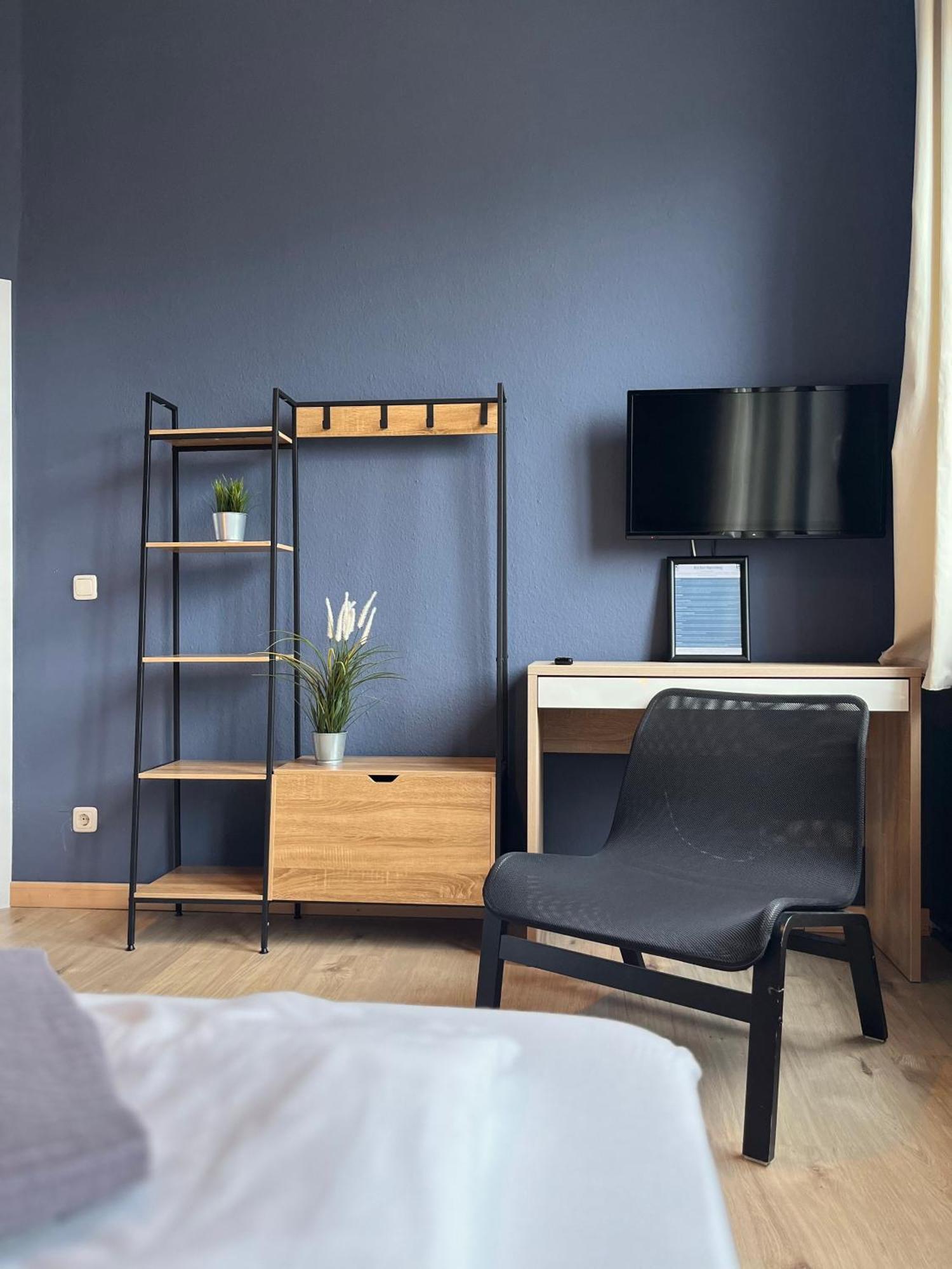 Blue Doors Hostel Ktv روستوك المظهر الخارجي الصورة