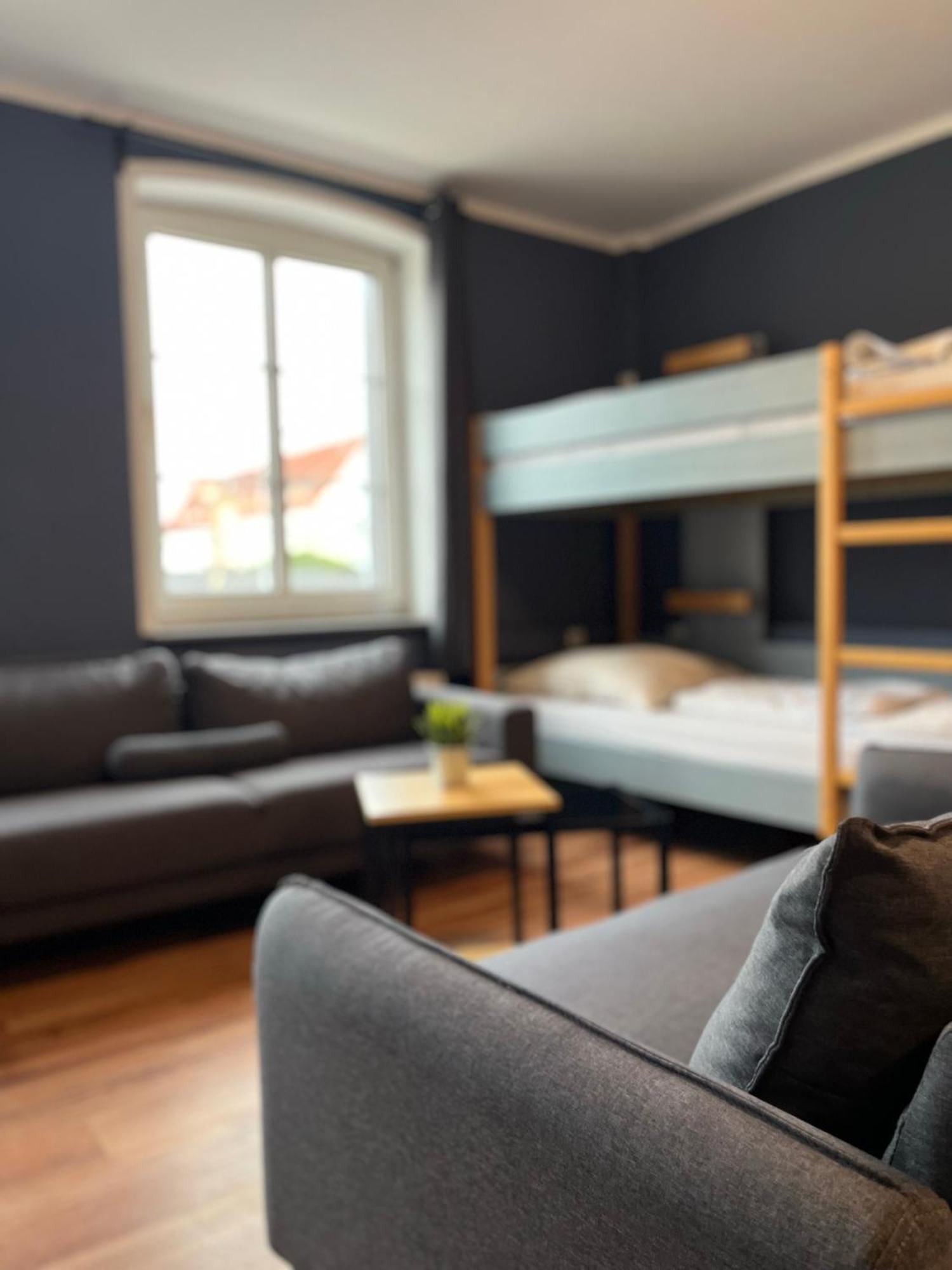 Blue Doors Hostel Ktv روستوك المظهر الخارجي الصورة